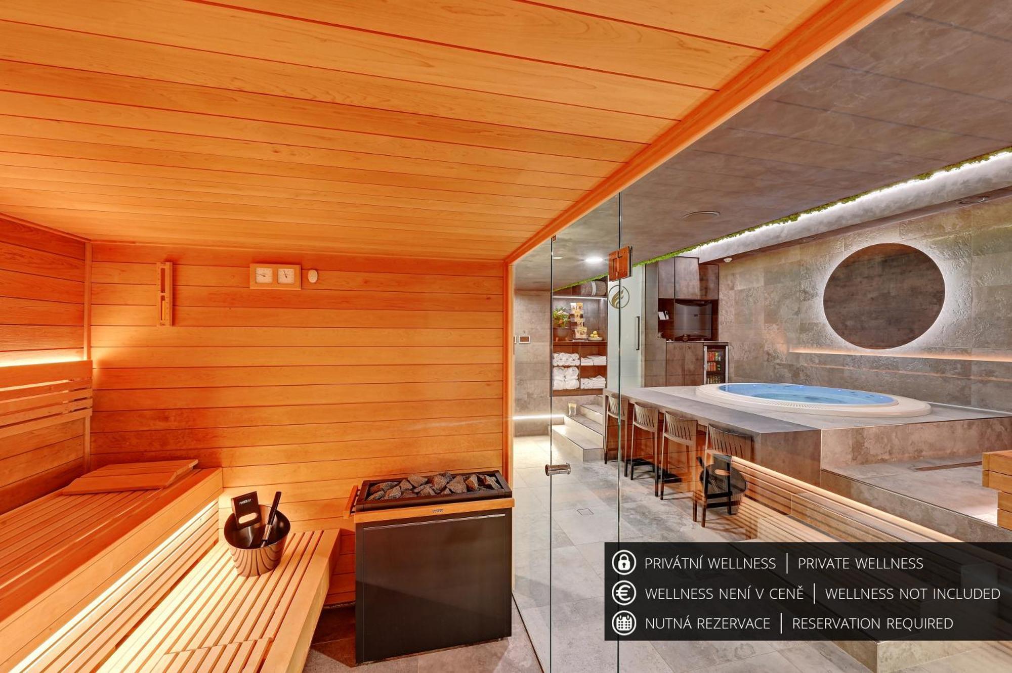 Wellness Hotel Fenix Либерц Экстерьер фото