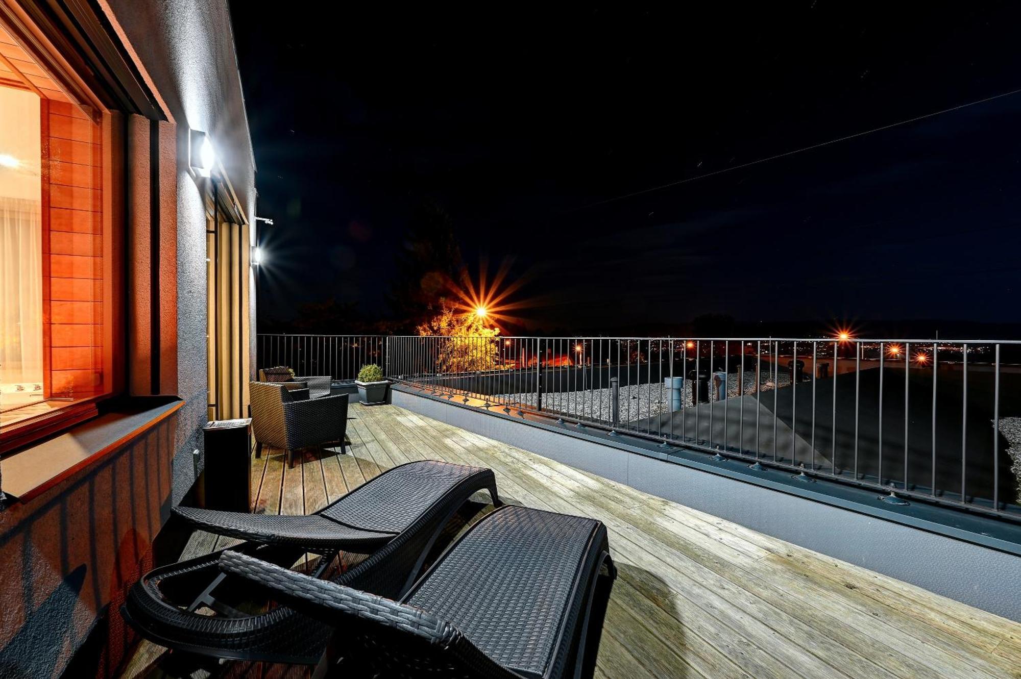 Wellness Hotel Fenix Либерц Экстерьер фото