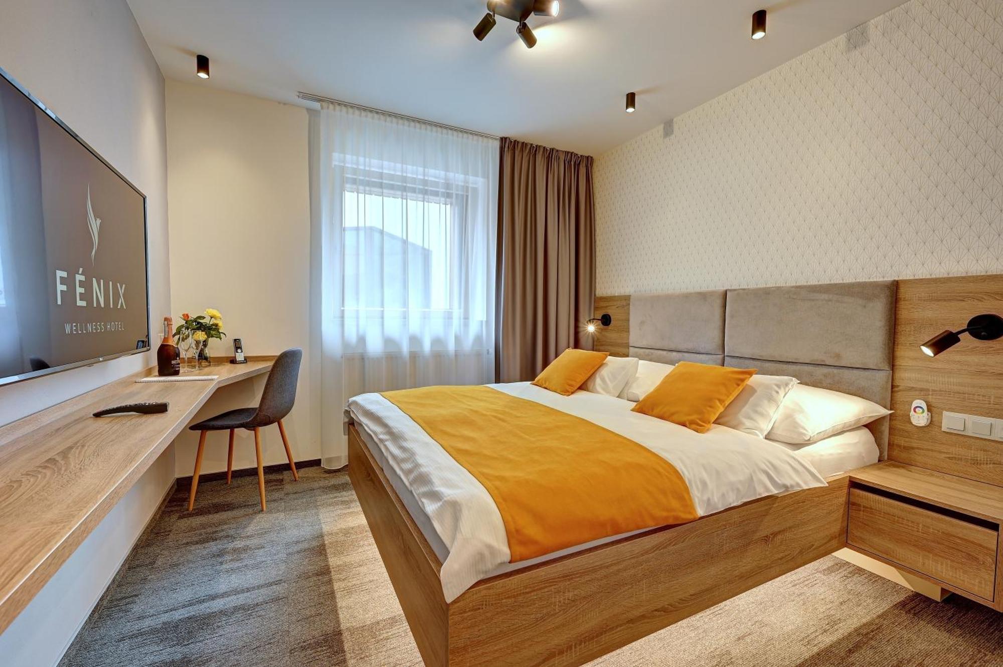 Wellness Hotel Fenix Либерц Экстерьер фото