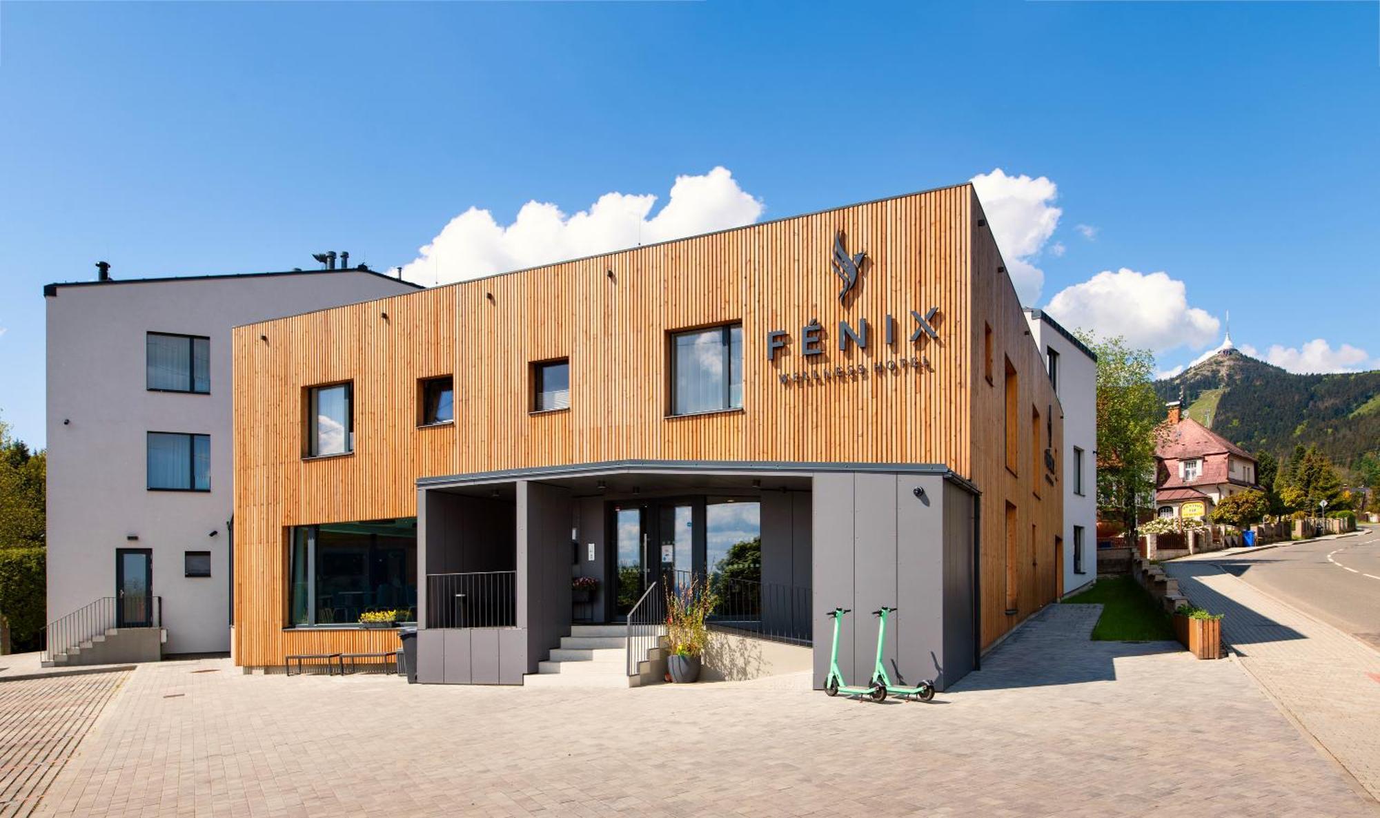 Wellness Hotel Fenix Либерц Экстерьер фото